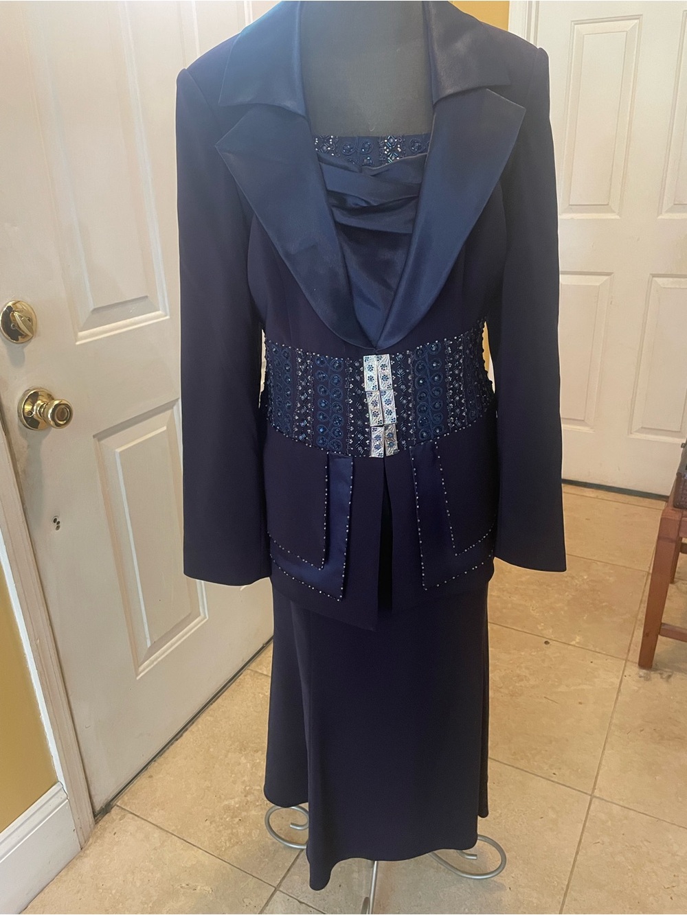 Louise Ricci three piece skirt set